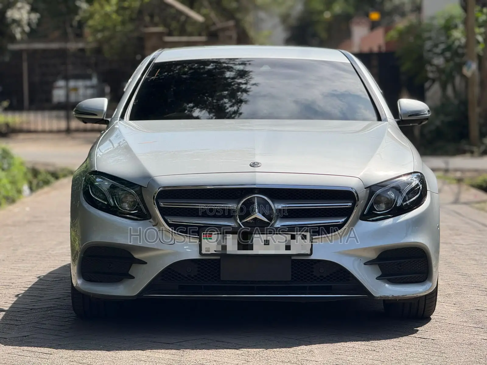 Mercedes-Benz E350e 2019 Silver