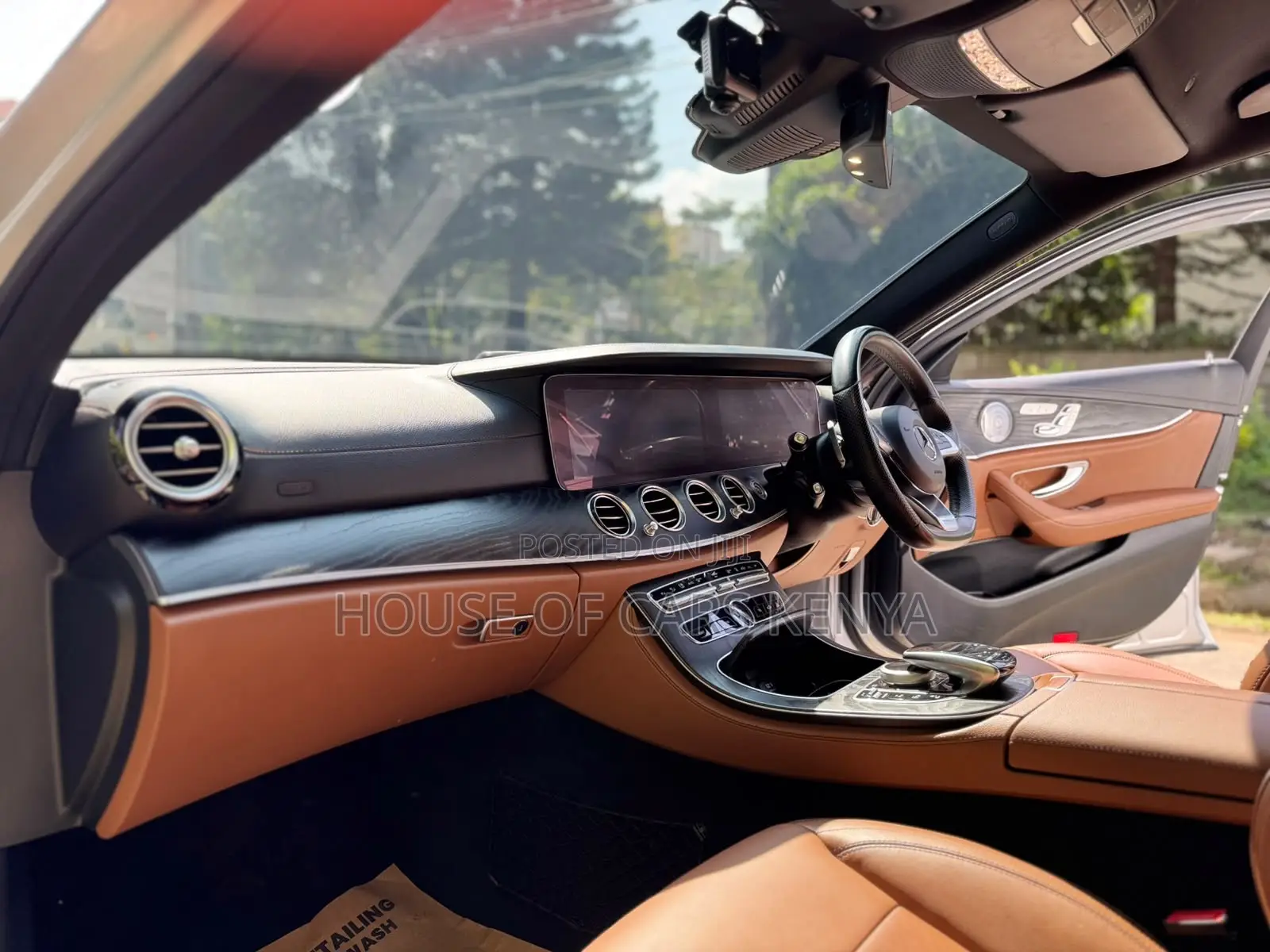 Mercedes-Benz E350e 2019 Silver