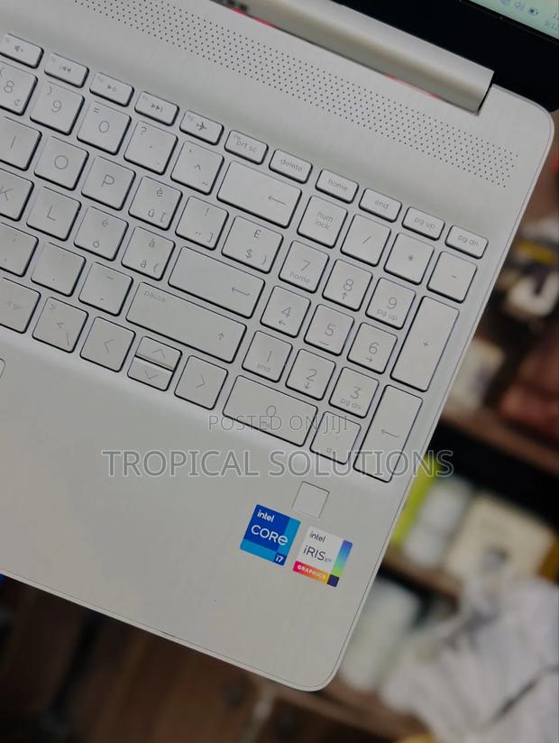 New Laptop HP 15 8GB Intel Core i7 SSD 512GB - thumbnail 2