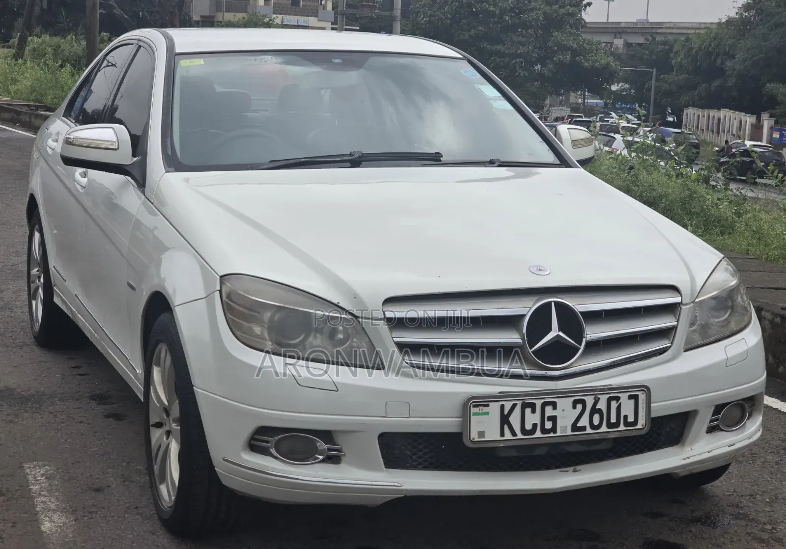 Mercedes-Benz C200 2009 White