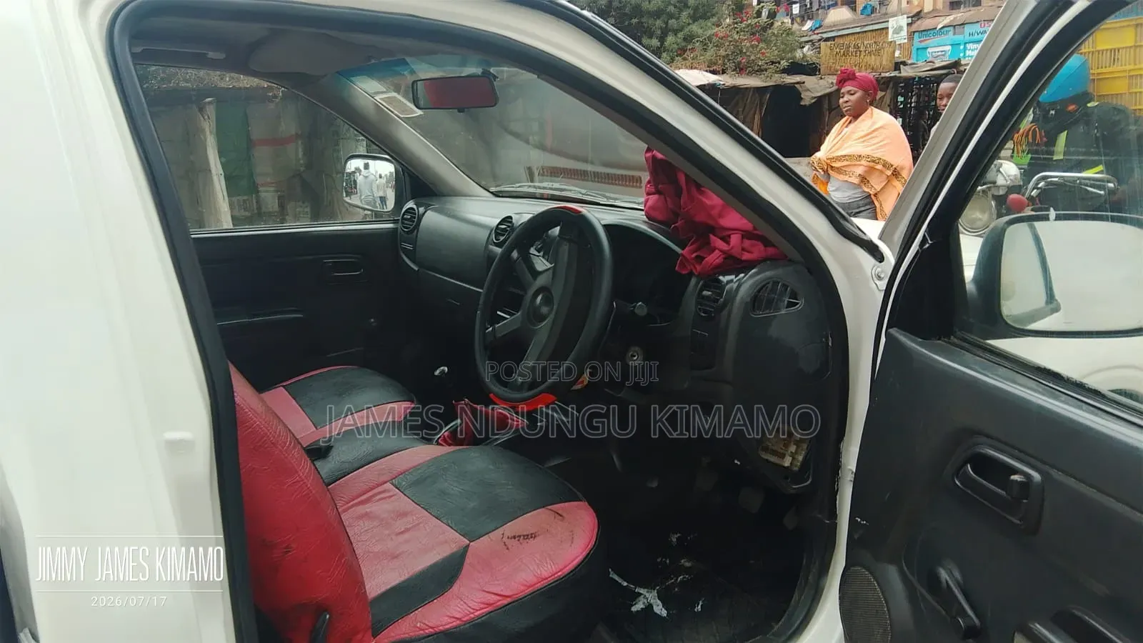 Isuzu D-MAX 2011 White