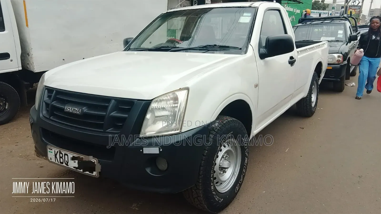 Isuzu D-MAX 2011 White
