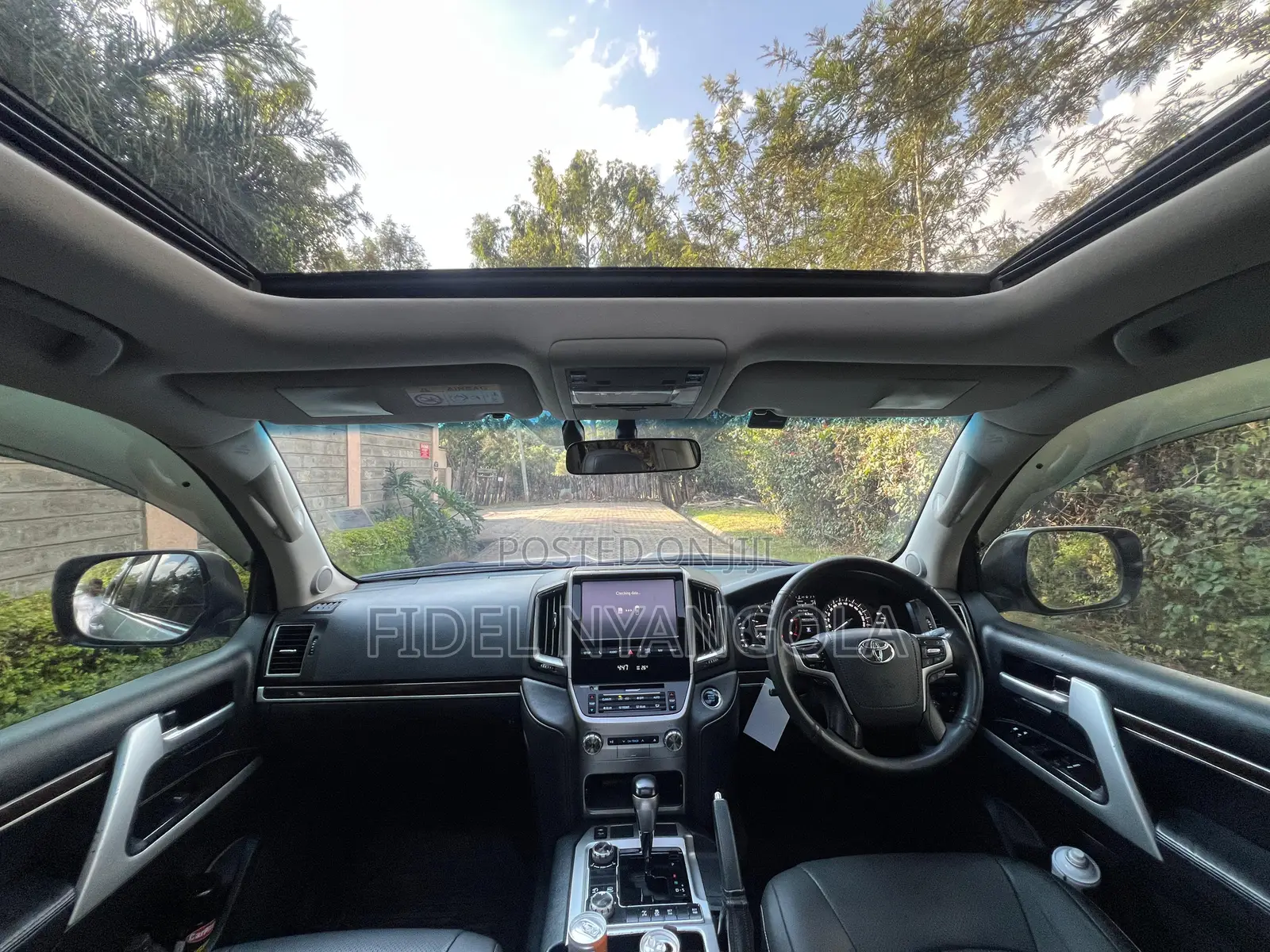Toyota Land Cruiser 4.5 V8 VXR 2017 Silver