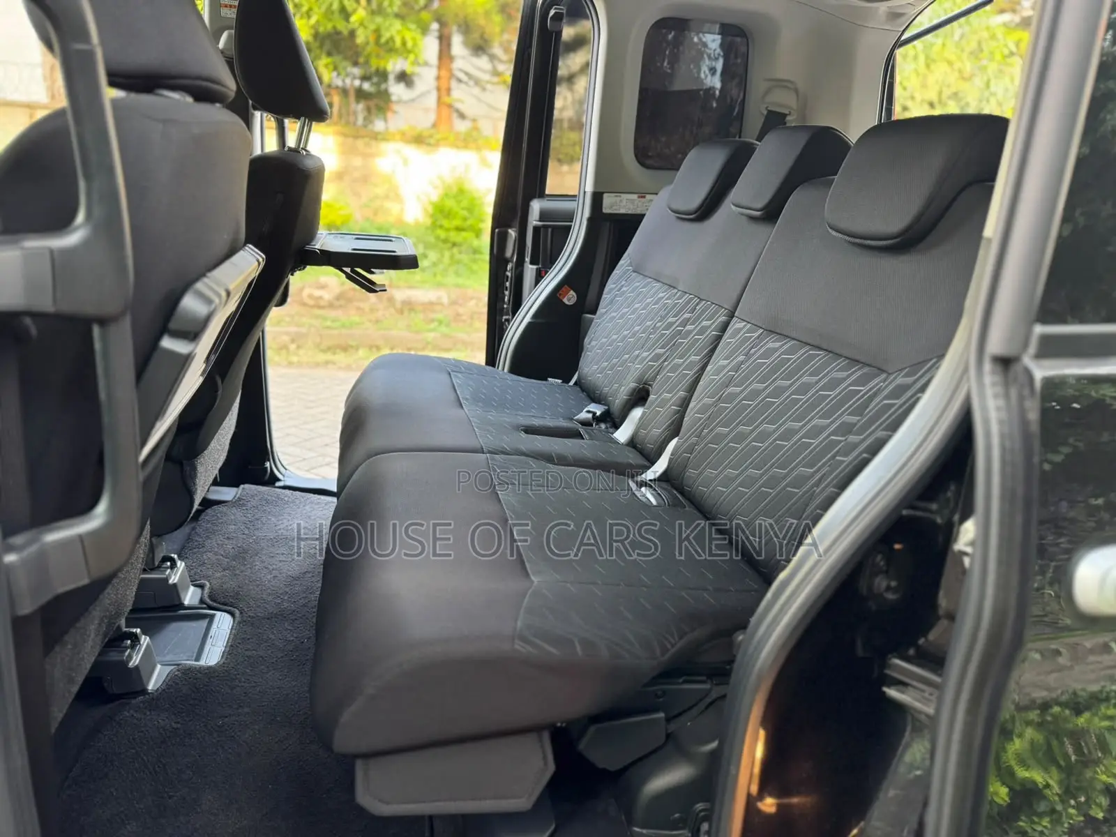 Toyota Roomy 1.0 FWD 2019 Black