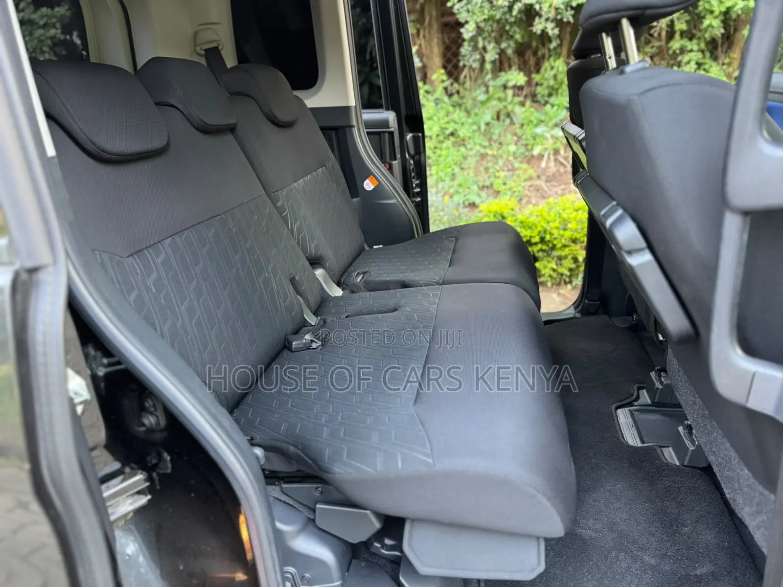 Toyota Roomy 1.0 FWD 2019 Black