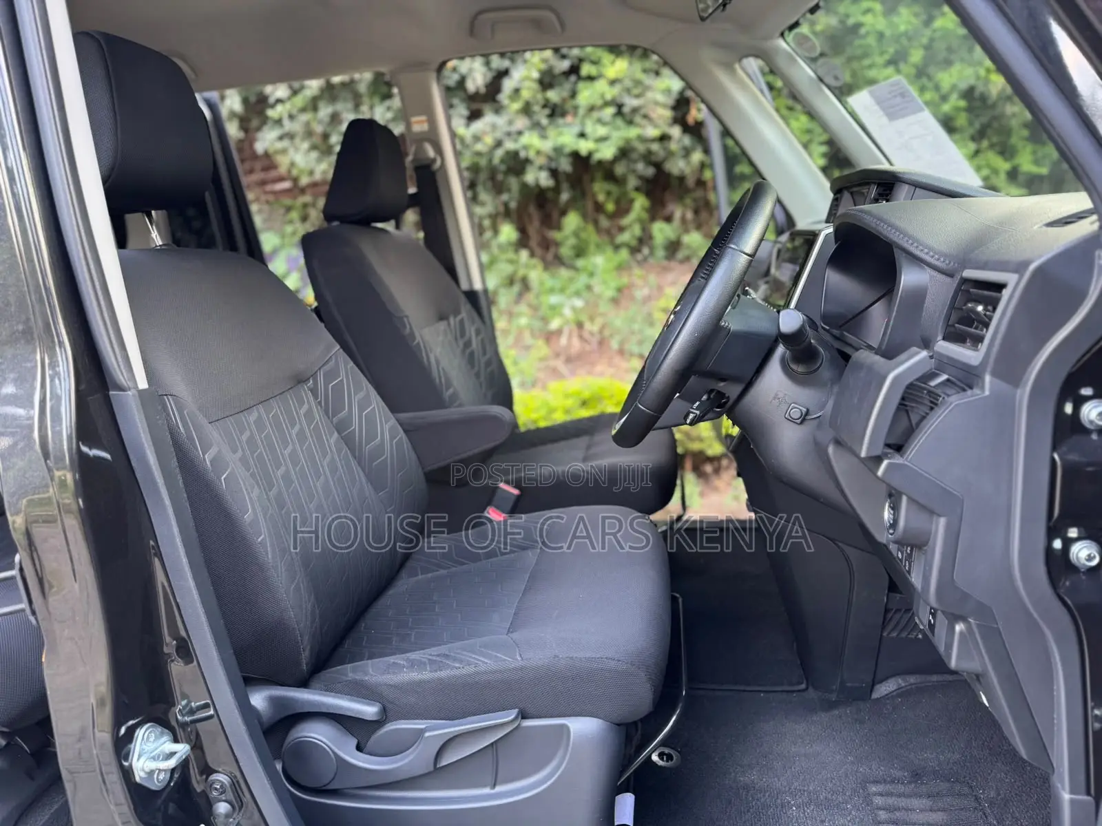 Toyota Roomy 1.0 FWD 2019 Black