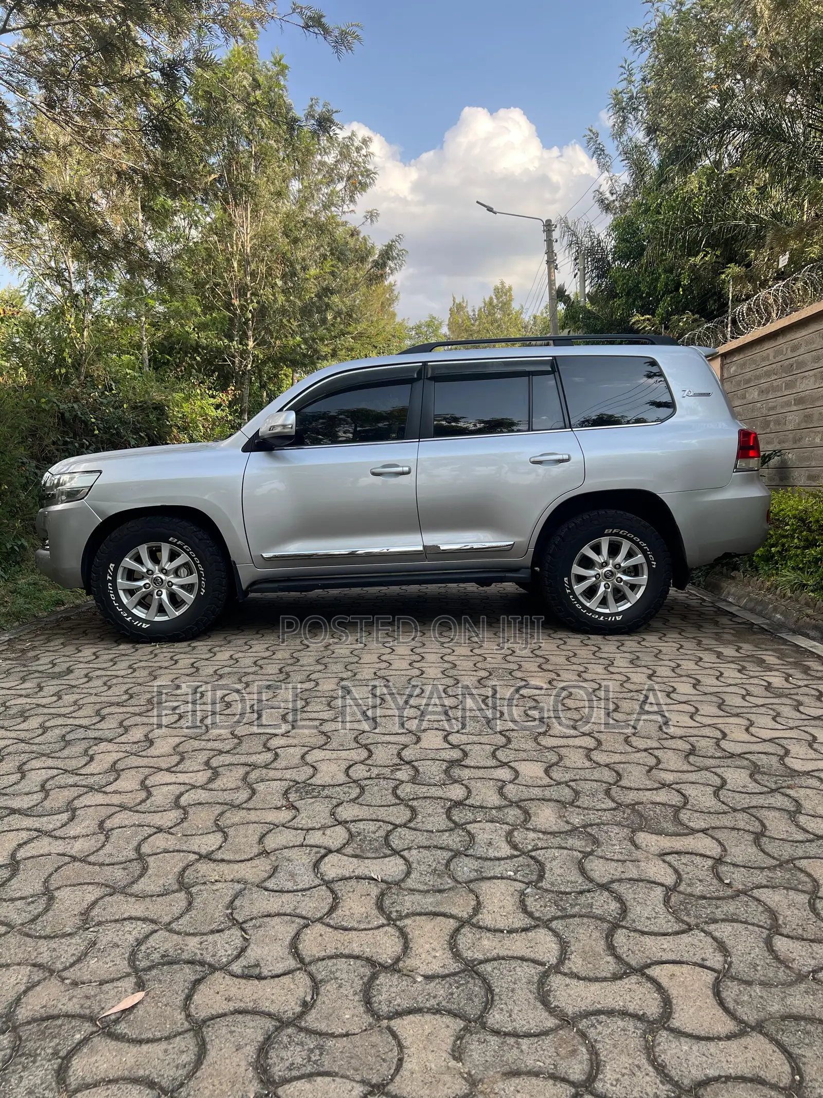 Toyota Land Cruiser 4.5 V8 VXR 2017 Silver