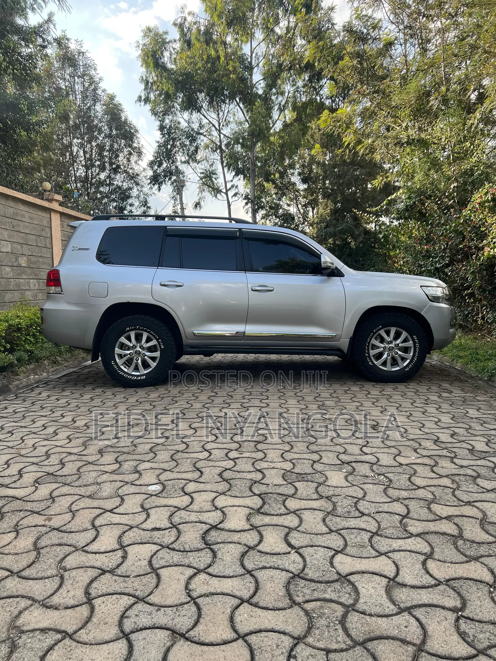 Toyota Land Cruiser 4.5 V8 VXR 2017 Silver