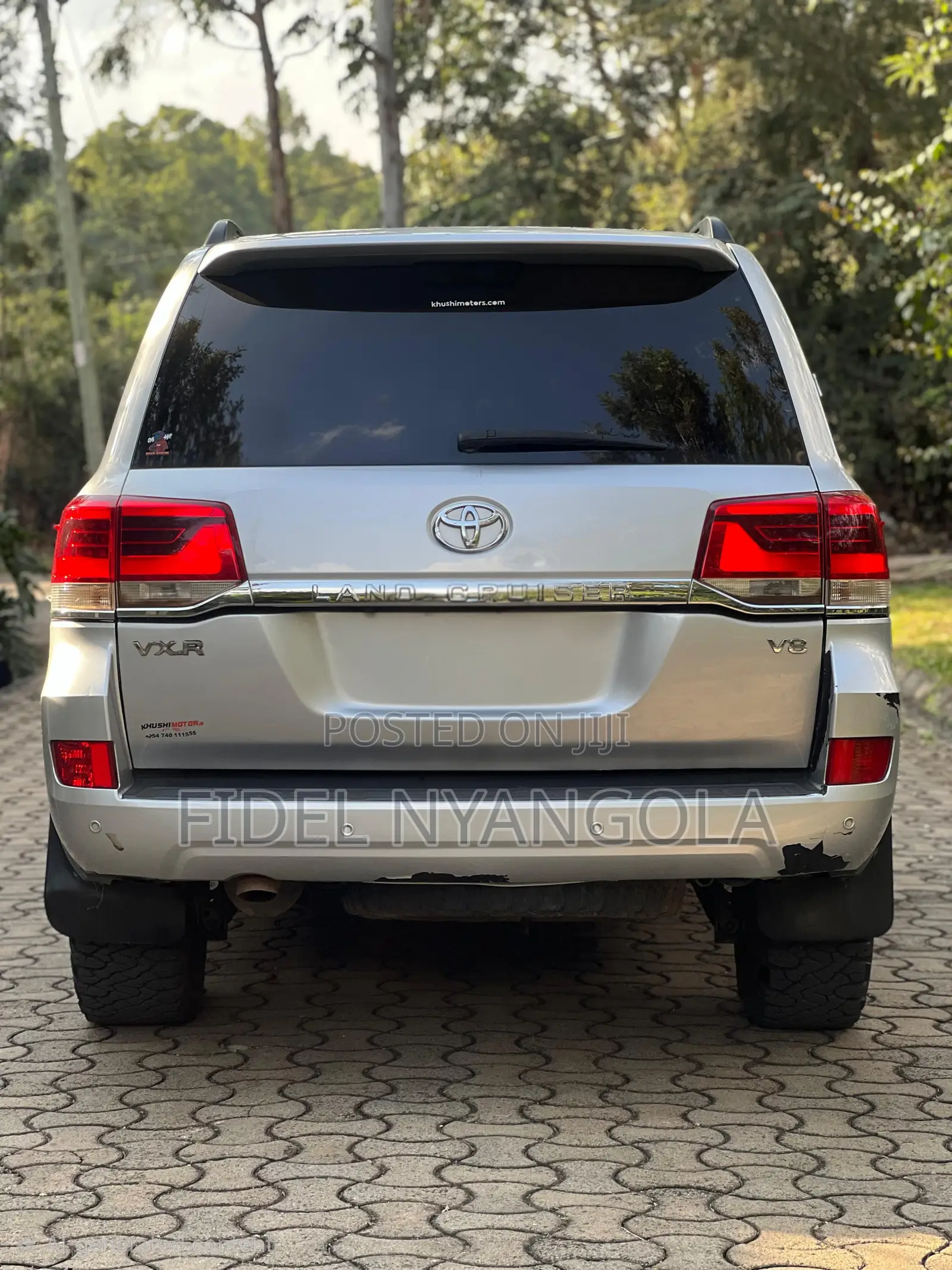 Toyota Land Cruiser 4.5 V8 VXR 2017 Silver
