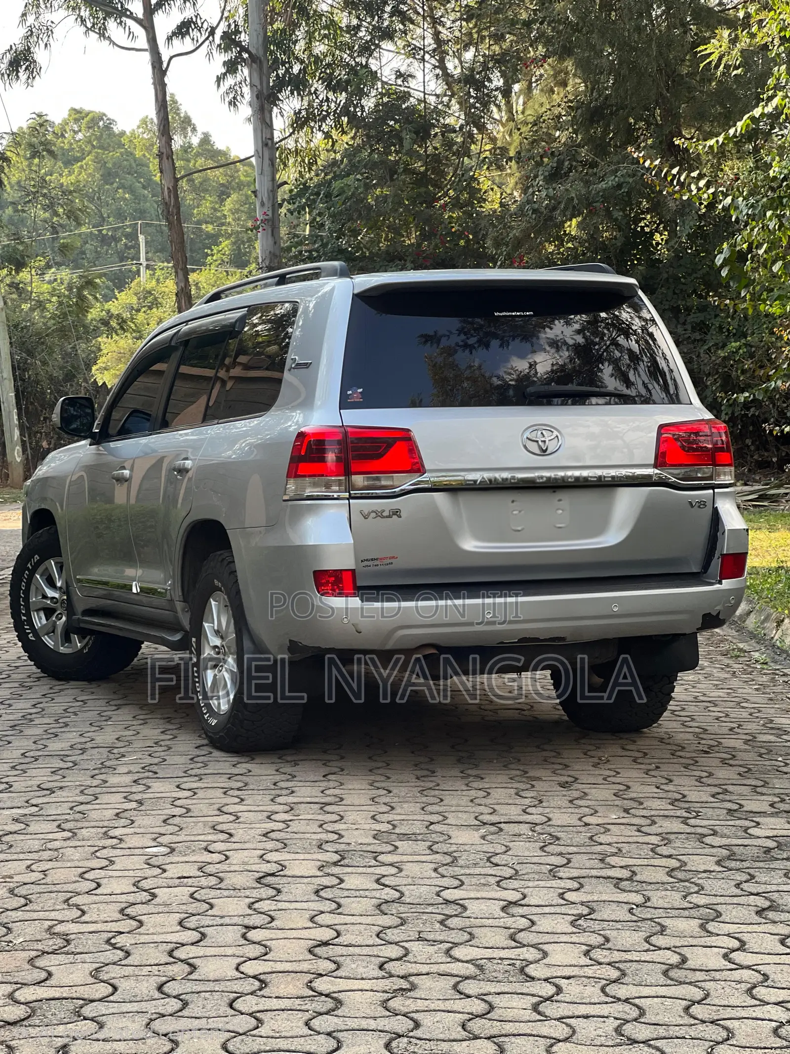 Toyota Land Cruiser 4.5 V8 VXR 2017 Silver