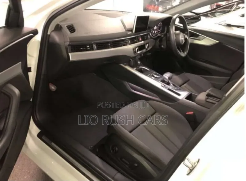 Audi A4 2019 White