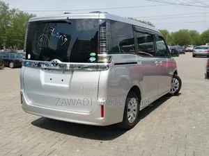 Toyota Voxy V 2WD 7-Seater 2019 Silver