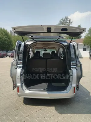 Toyota Voxy V 2WD 7-Seater 2019 Silver