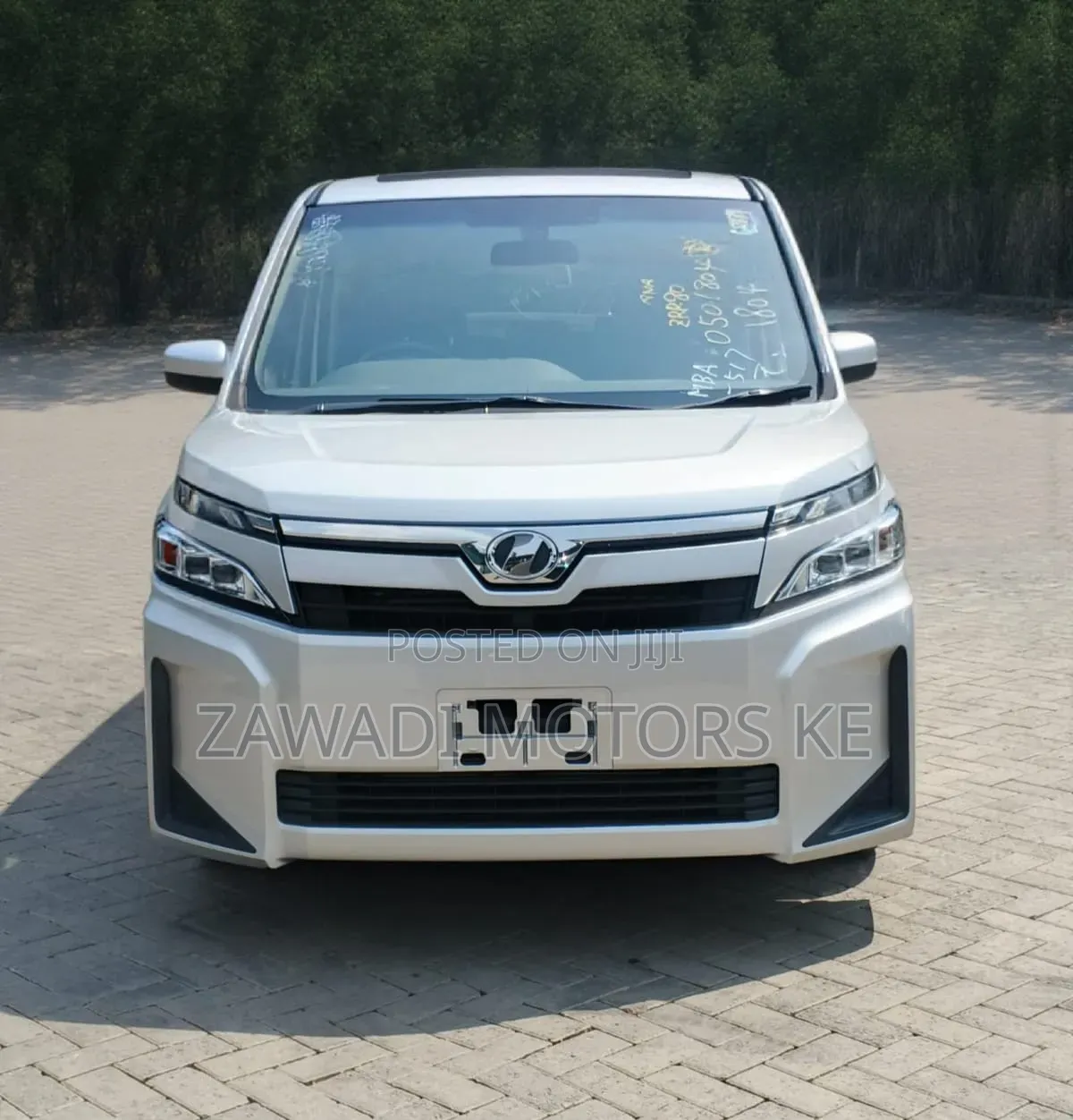 Toyota Voxy V 2WD 7-Seater 2019 Silver