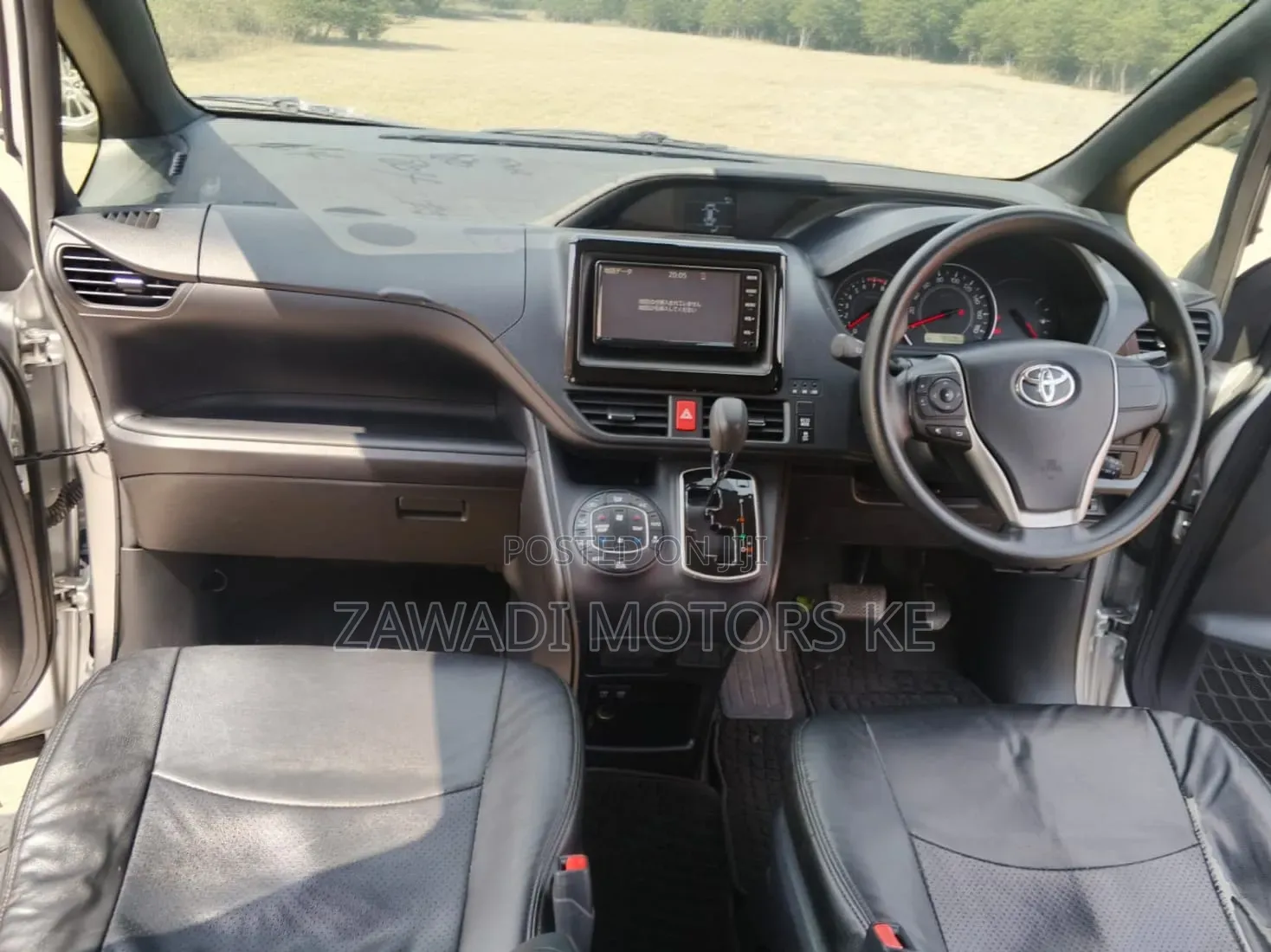 Toyota Voxy V 2WD 7-Seater 2019 Silver