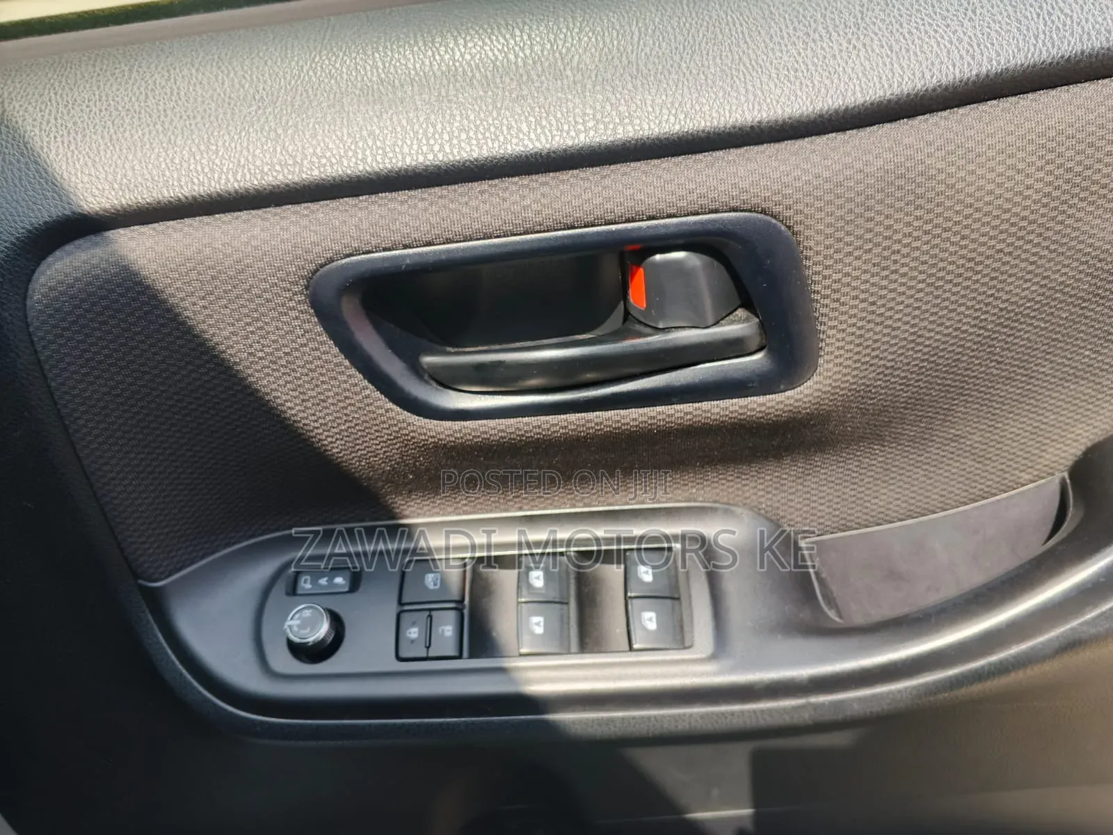Toyota Voxy V 2WD 7-Seater 2019 Silver