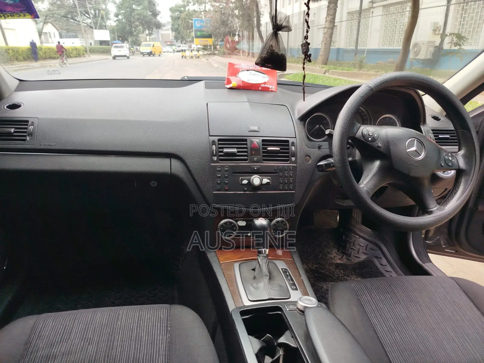 Mercedes-Benz C200 2008 Black