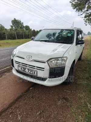 Toyota Succeed SV Premium 2016 White