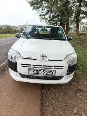 Toyota Succeed SV Premium 2016 White