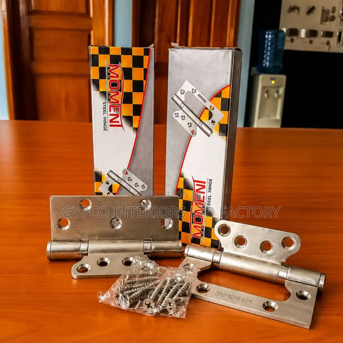 Moment Butterfly Door Hinges