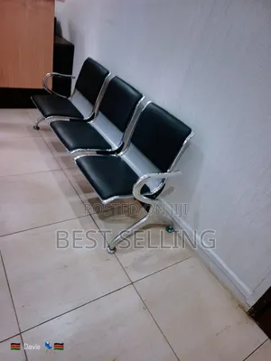 New Modern 3 Links Chair Padded