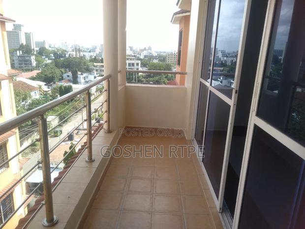 3bdrm Apartment in Kizingo for rent - thumbnail 3