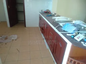 3bdrm Apartment in Kizingo for rent