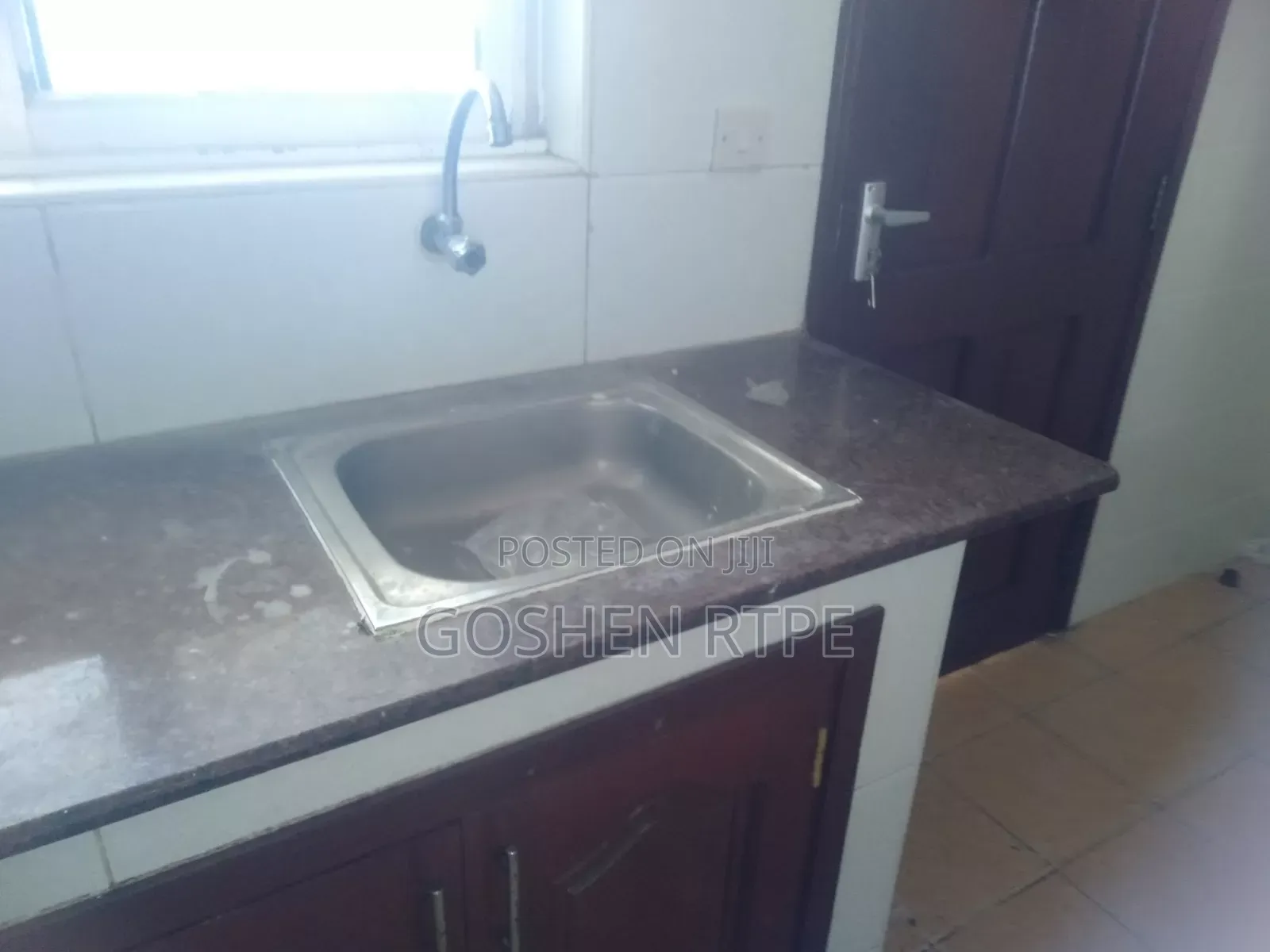 3bdrm Apartment in Kizingo for rent