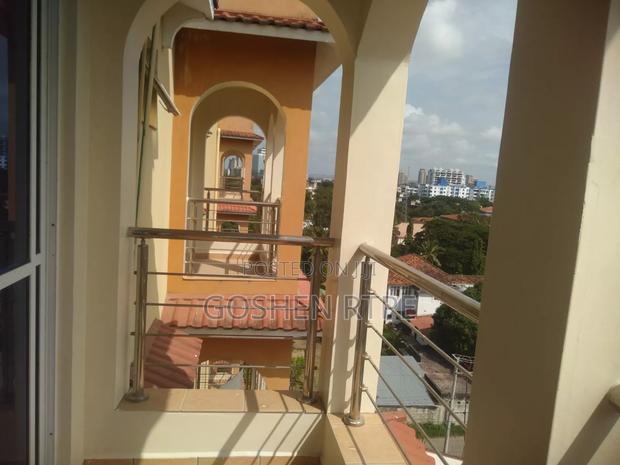 3bdrm Apartment in Kizingo for rent - thumbnail 13