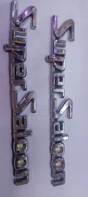 Emblem Super Saloon