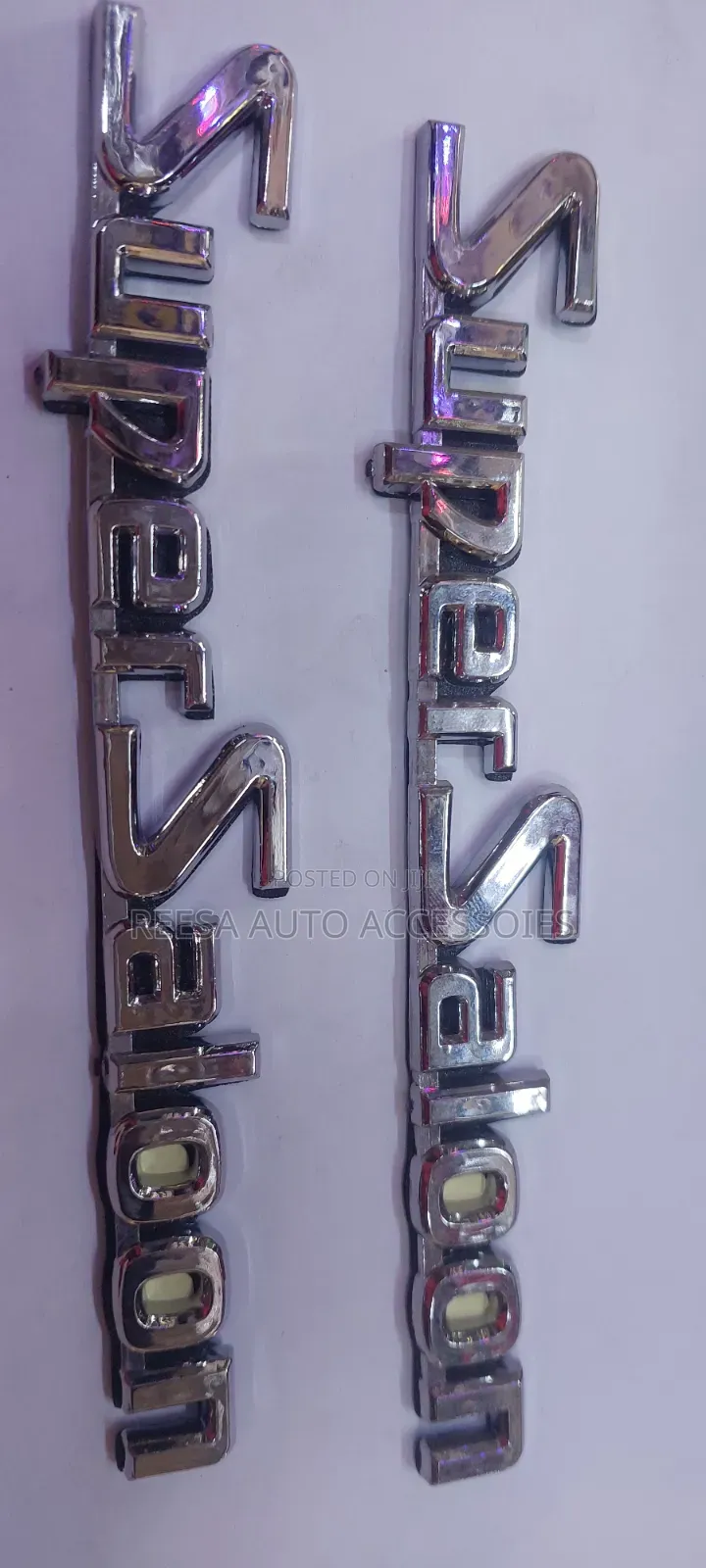 Emblem Super Saloon