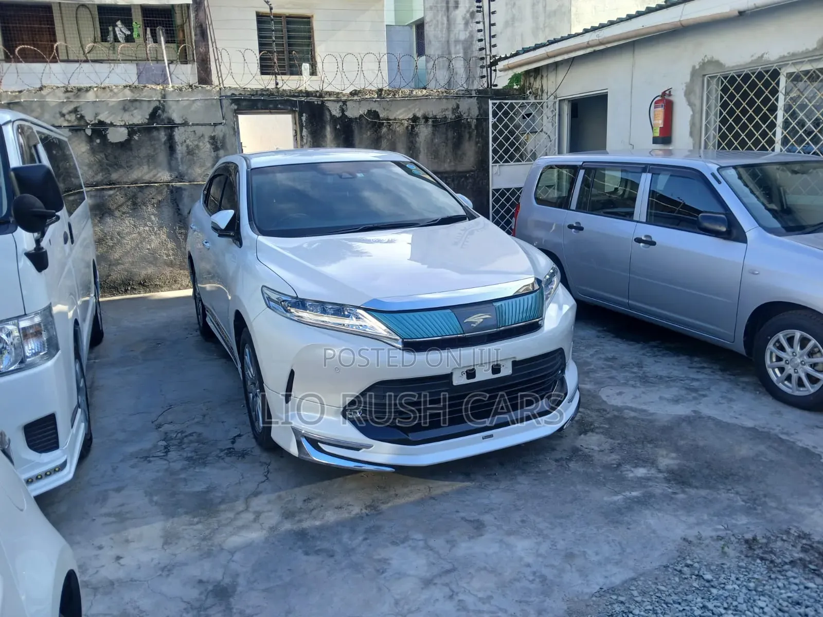 Toyota Harrier 2019 White