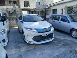 Toyota Harrier 2019 White