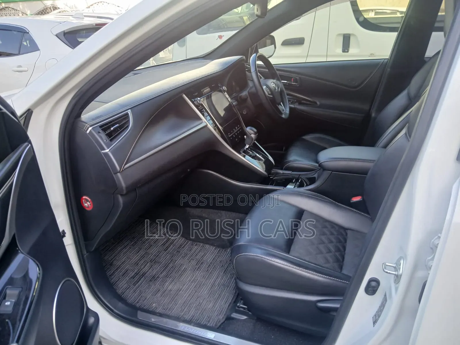 Toyota Harrier 2019 White