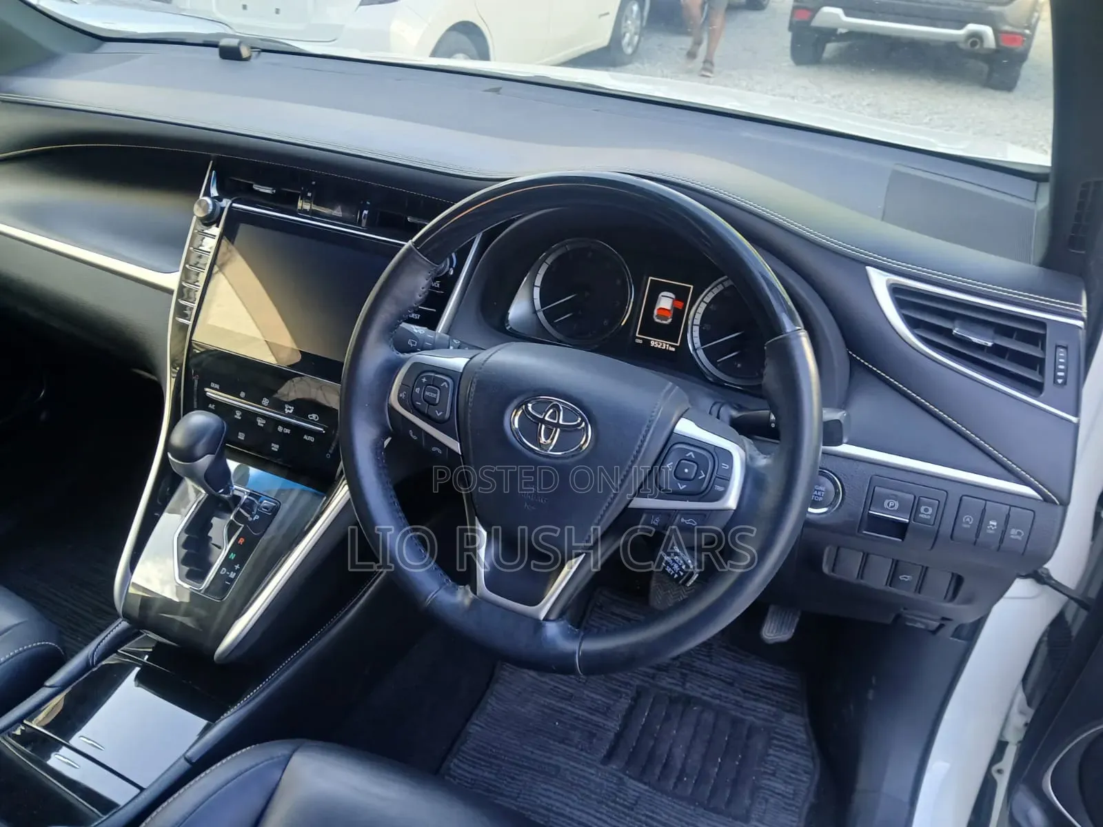 Toyota Harrier 2019 White
