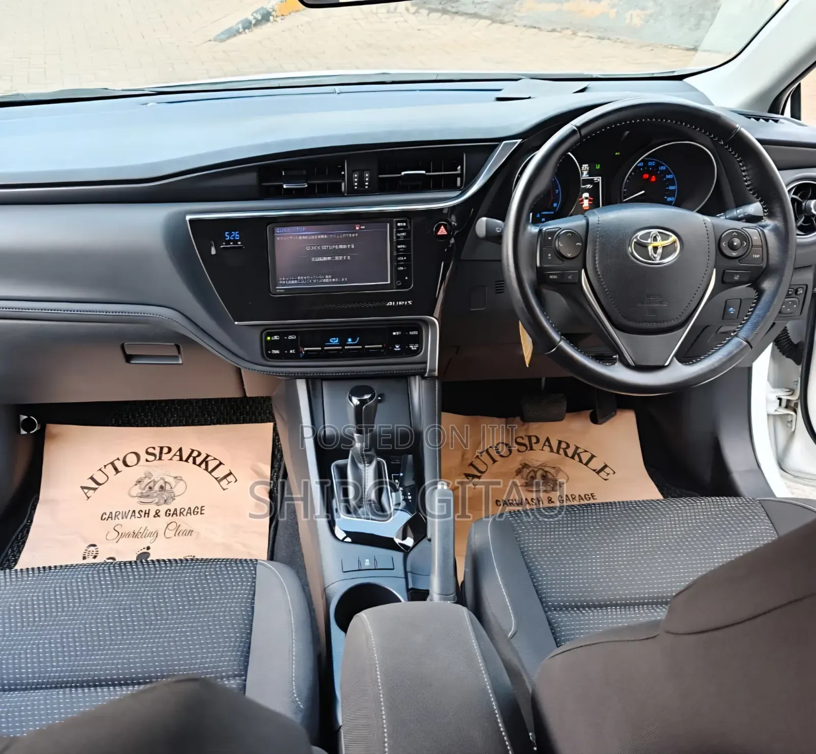 Toyota Auris 2017 White