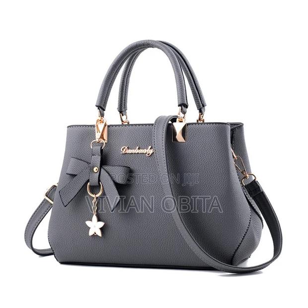Ladies Handbag - thumbnail 3