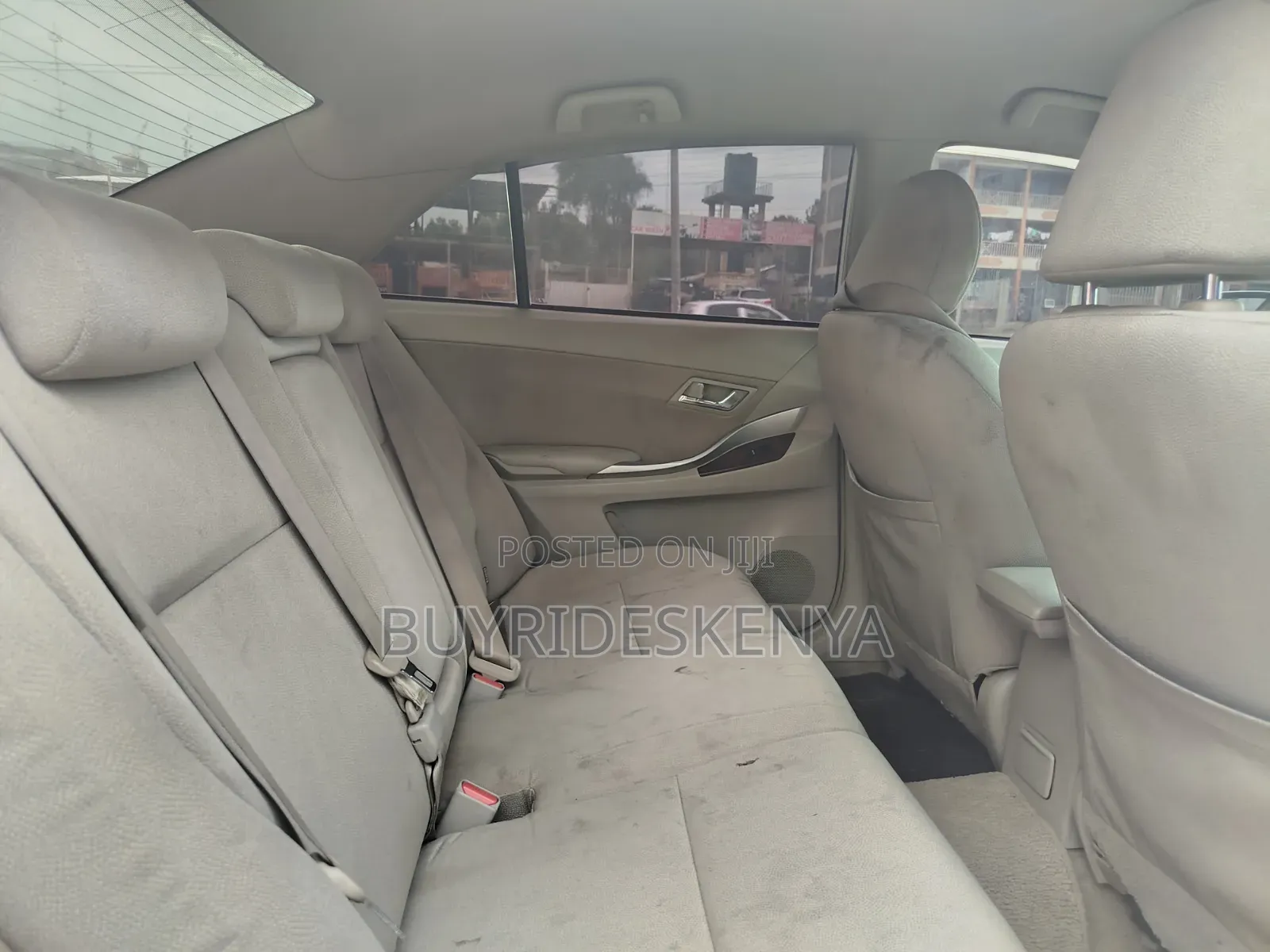 Toyota Premio 2010 White