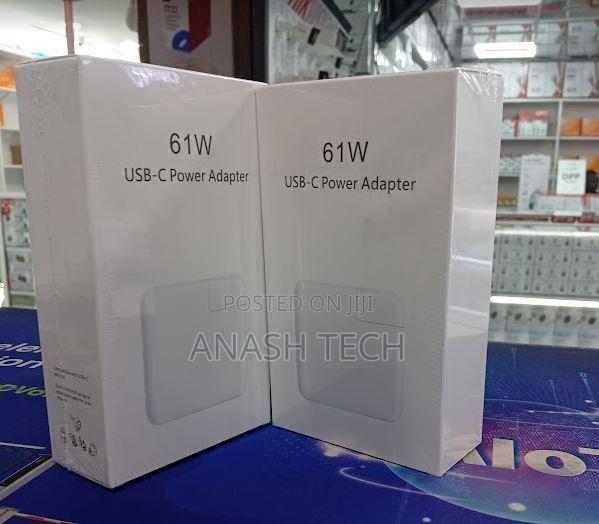 61W Type-C Fast Charger – High-Speed USB-C Power Adapter
