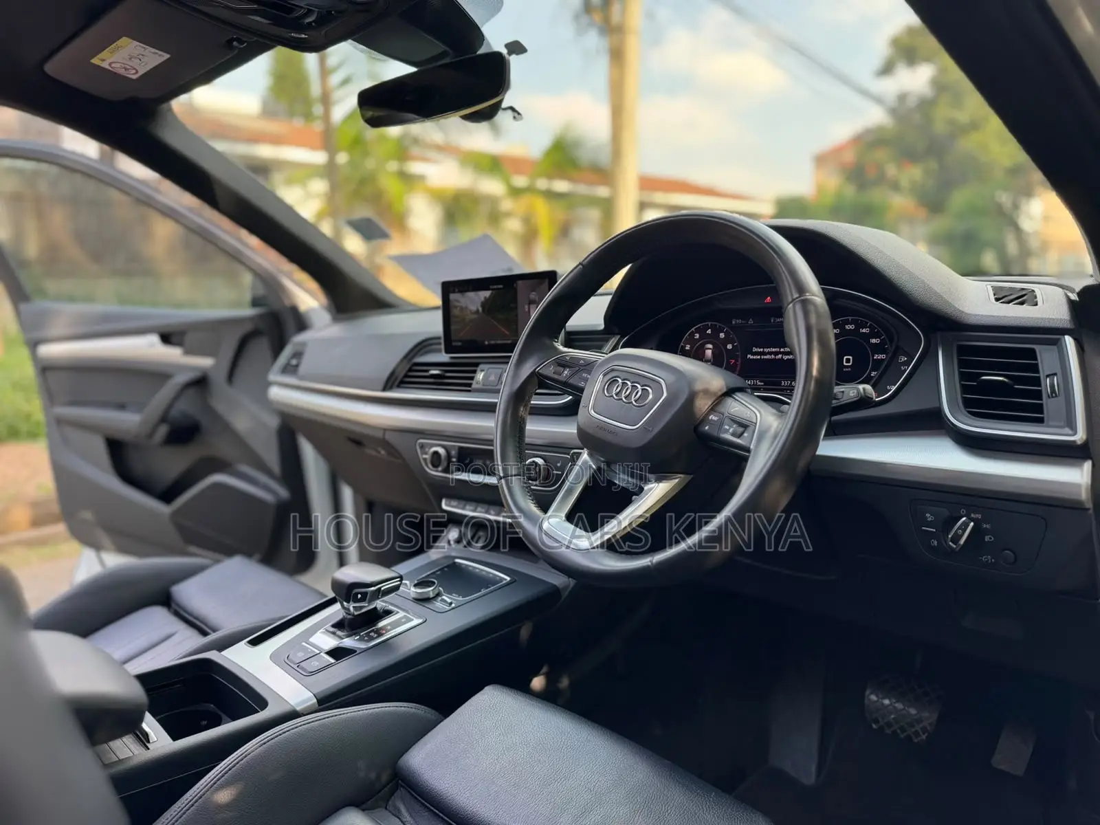 Audi Q5 2.0T Premium AWD quattro 2019 White