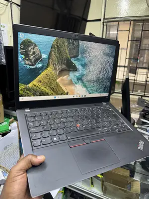 Laptop Lenovo ThinkPad T480s 16GB Intel Core i7 SSD 256GB