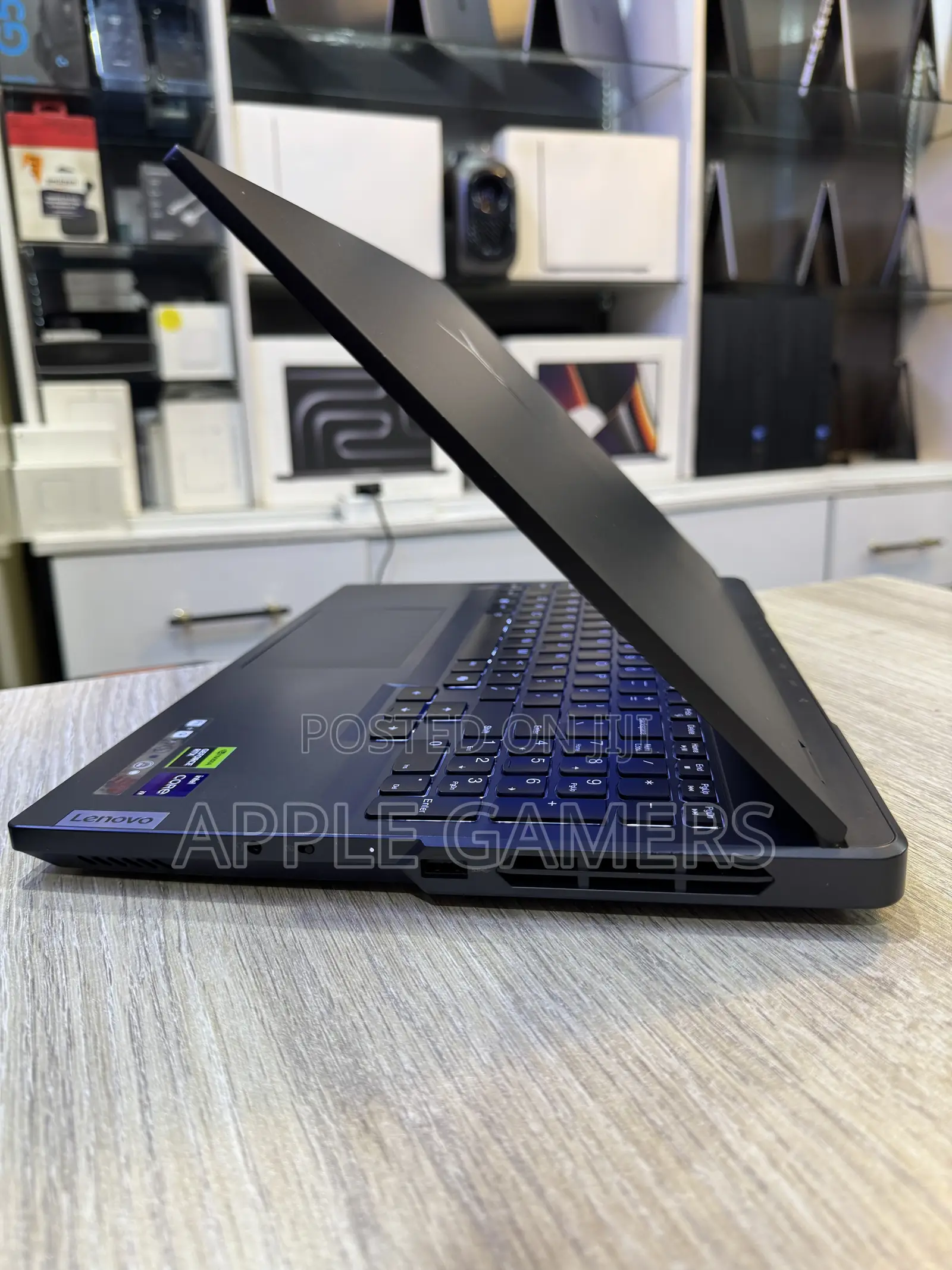 Laptop Lenovo Legion Pro 7 32GB Intel Core i9 SSD 1T