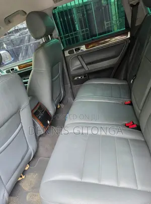 Car 2009 Blue