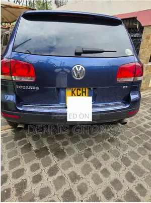 Car 2009 Blue