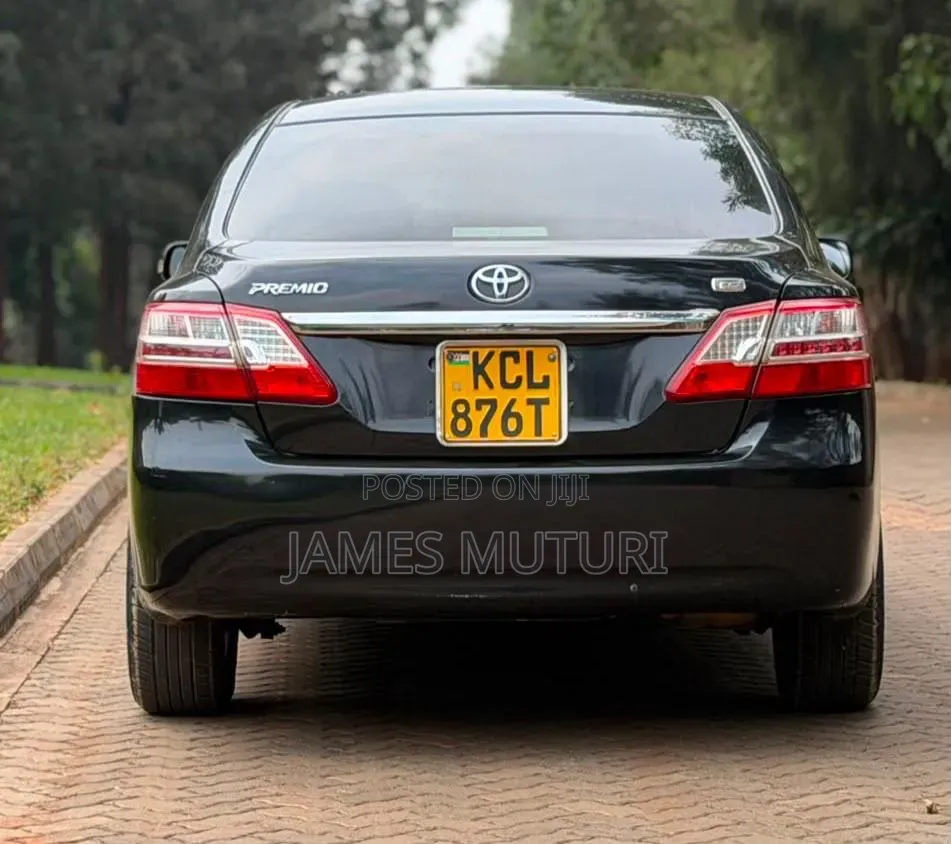 Toyota Premio 2010 Black