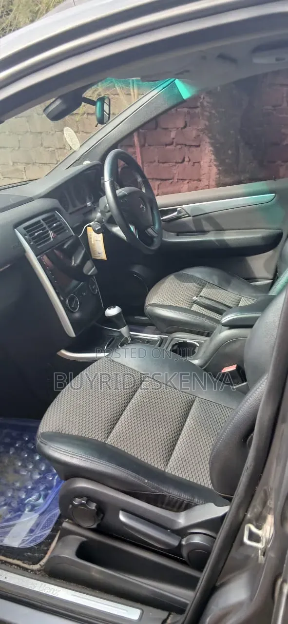 Mercedes-Benz B-Class 2008 Gray