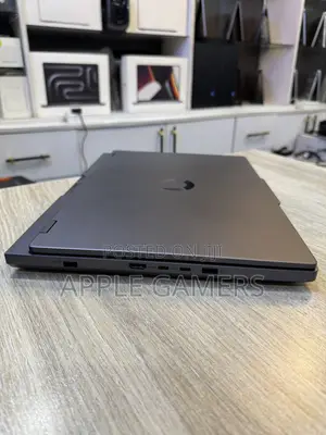 Laptop Lenovo Legion 5 32GB Intel Core Ultra 9 SSD 1T