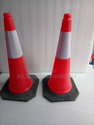 75cm Reflective Traffic Cone With Heavy Rubber Base/Road Safety Cone