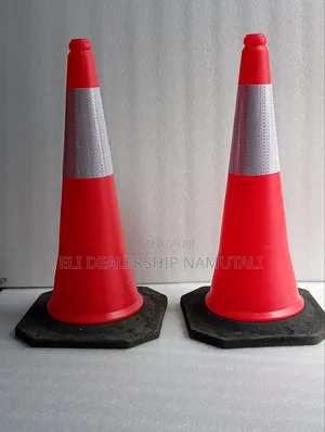 75cm PVC Reflective Safety Cone – High Visibility Traffic Cone
