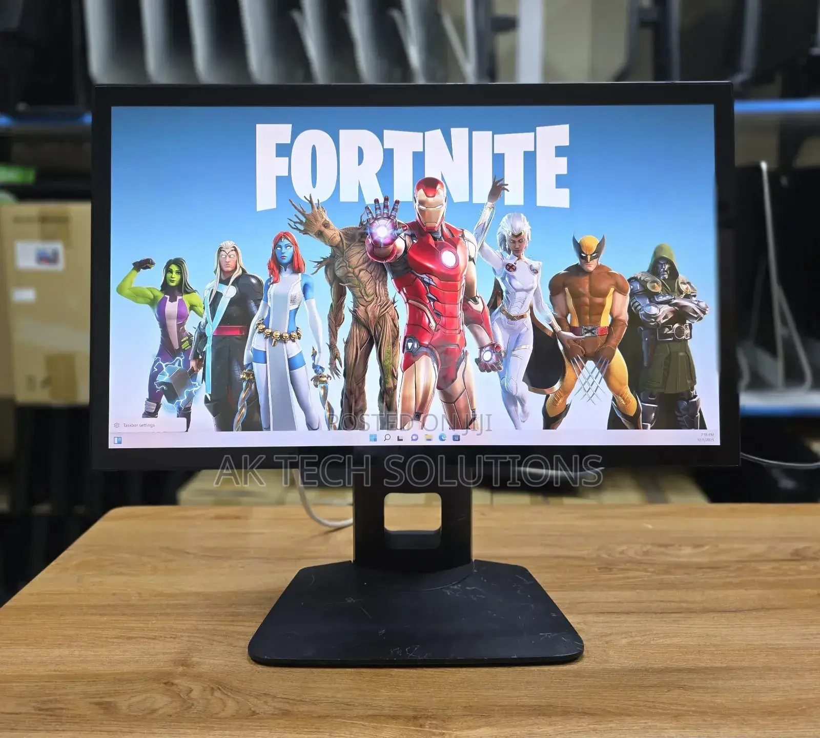 Intouch 
Touchscreen Monitor Perfect for POS
Compatible With Macbooks
